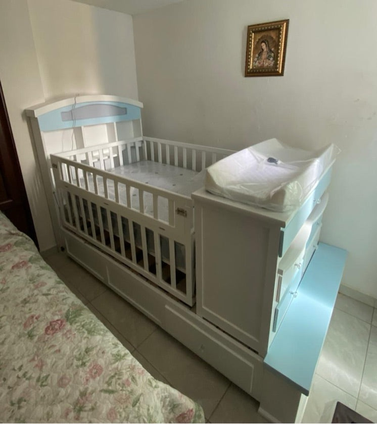 Cuna Mariana Escritorio